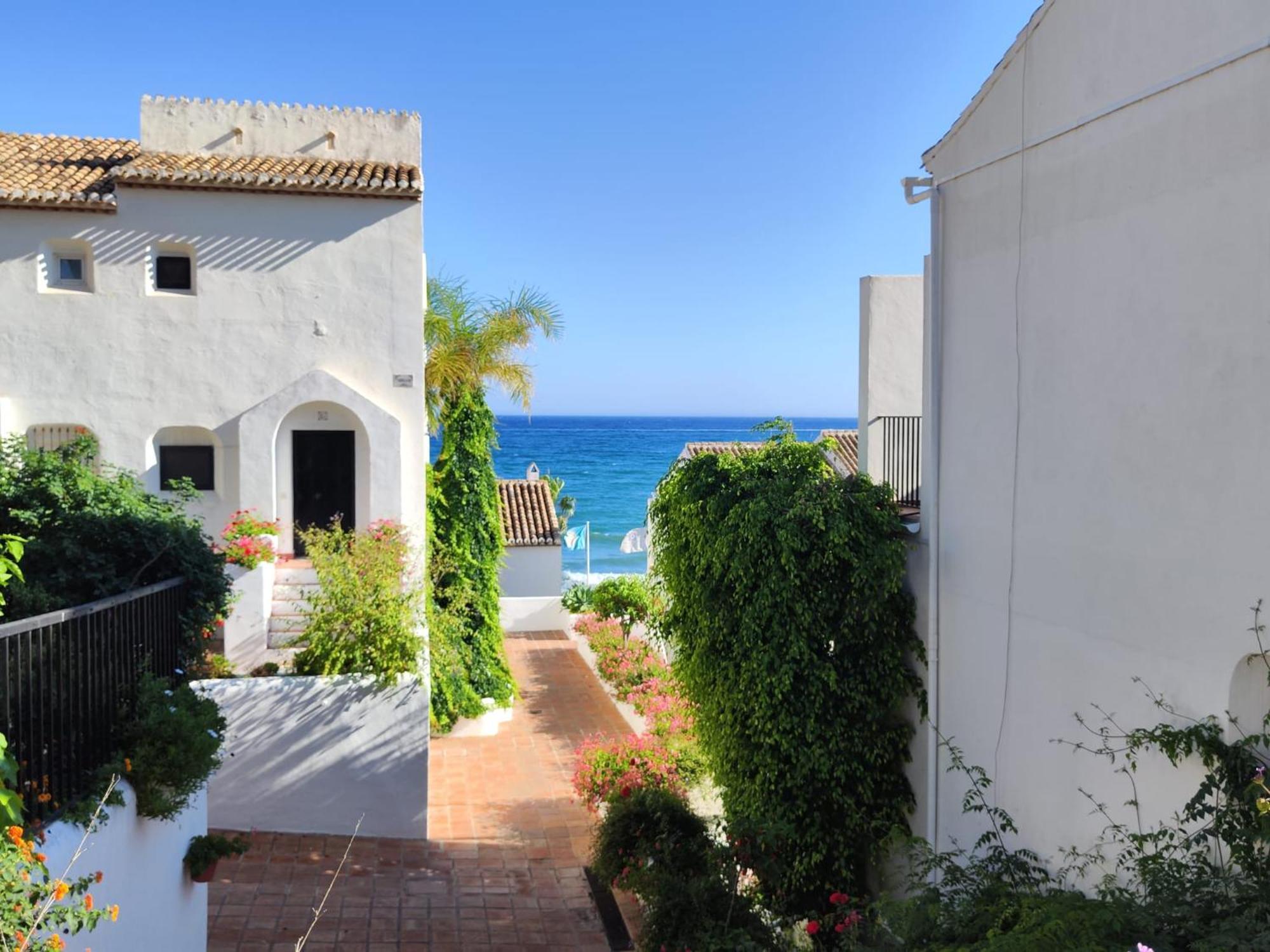 Dona Lola , Luminoso Apartamento Calahonda, Mijas Sitio de Calahonda Luaran gambar